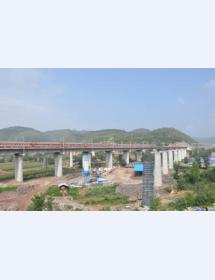 中鐵二十局集團(tuán)黃韓侯鐵路工程隧道防護(hù)門工程